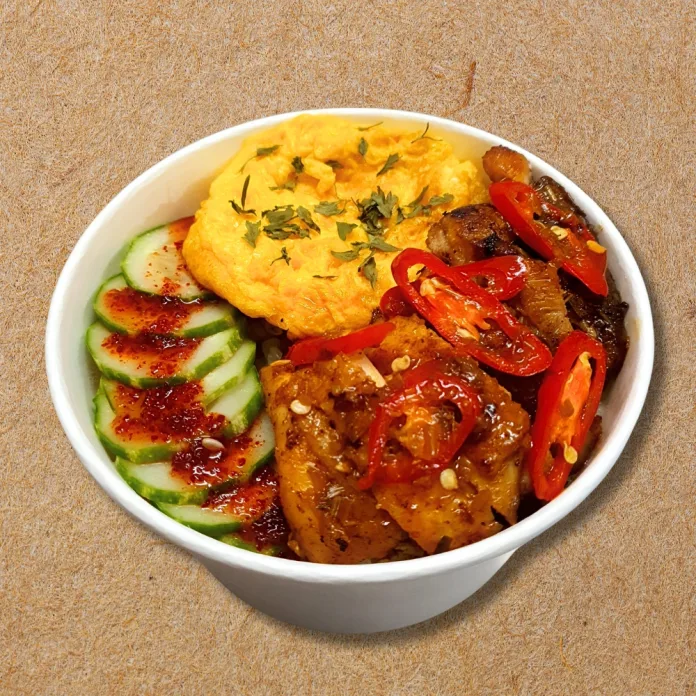 gà sả ớt Cơm Gà Sả Ớt (Cay Nhẹ)