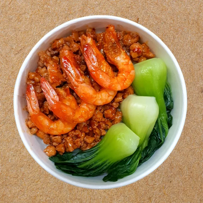 tôm chua ngọt me Cơm Tôm Thị Bằm Xốt Chua Ngọt