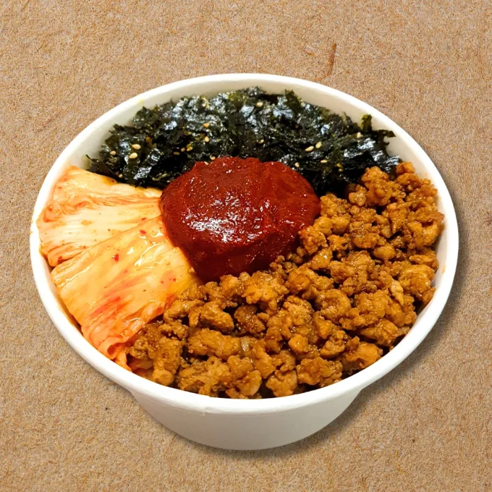 trộn thịt bằm Cơm Trộn Thịt Bằm Kim Chi Rong Biển